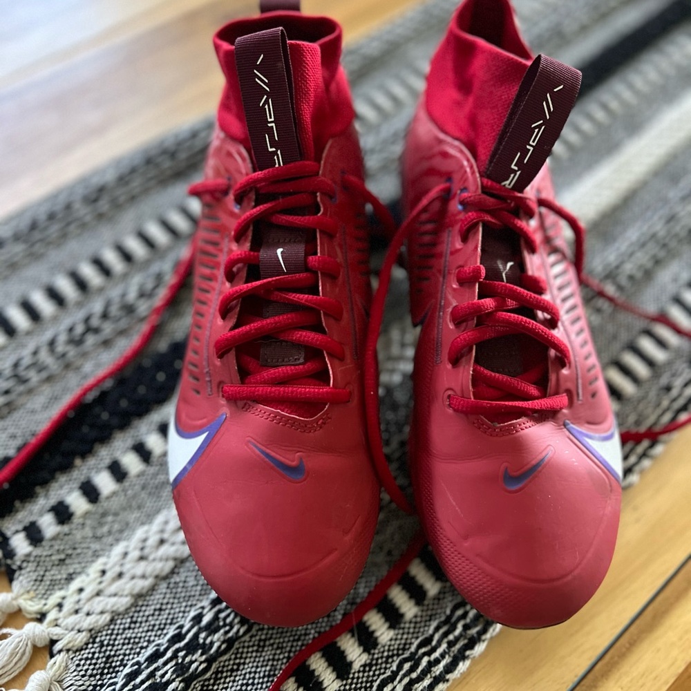 Nike Vapor Edge pro 360 football cleats